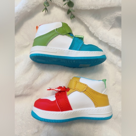 Super cute boys shoes - Picture 3 of 4